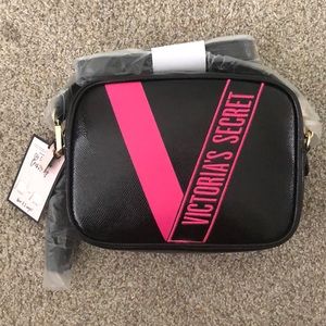 Ribbon Logo Convertible Crossbody Belt Bag